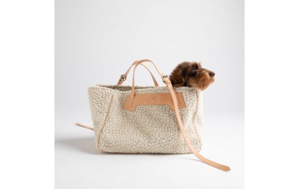 margaret sac de voyage , transport design et luxe pour chien duepuntotto