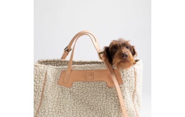 margaret sac de voyage , transport design et luxe pour chien duepuntotto