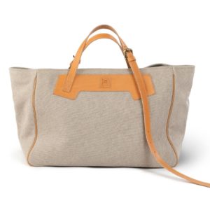 margaret sac de voyage , transport design et luxe pour chien duepuntotto